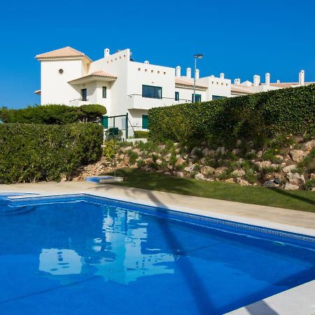 Family Apartment - Pool And Garden & Playground & Beach & Albufeira Eksteriør bilde
