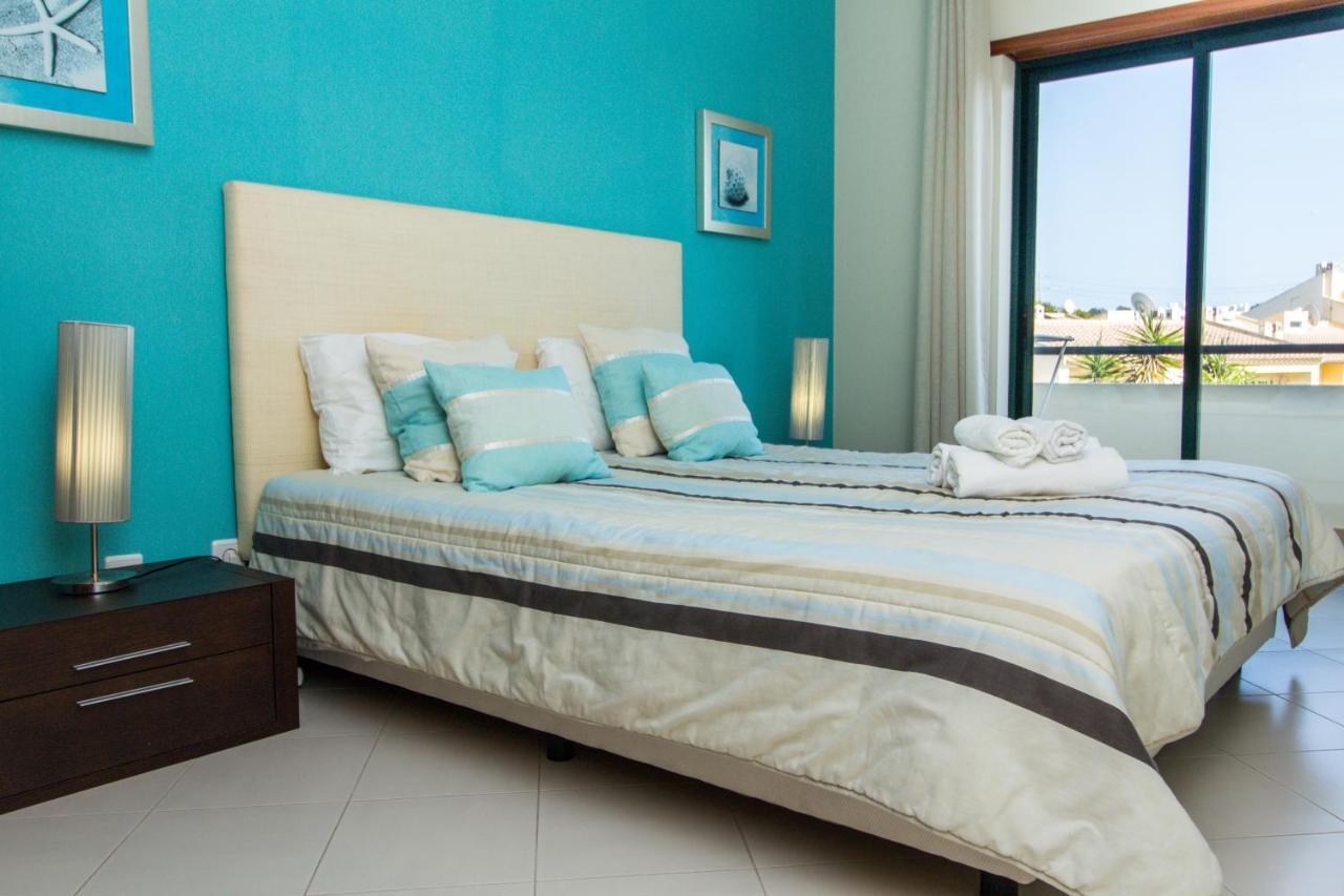 Family Apartment - Pool And Garden & Playground & Beach & Albufeira Eksteriør bilde